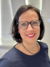 Dr. med. Anke Sarut Lopez
